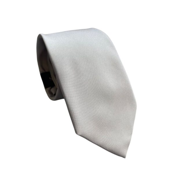 Warwicks Solid Silver Tie And Pocket Square Set Menswearonline 2