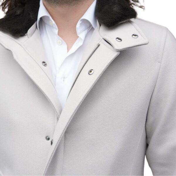 HERNO Flannel Cream Diagonal Twill Overcoat collar